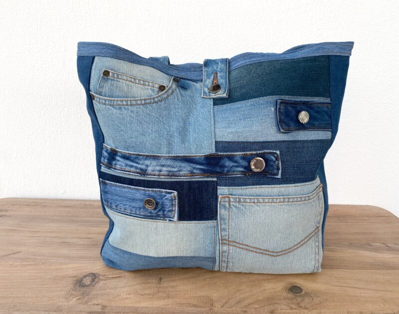 Denim Shoulder Bag – Upcycled Jeans, 9 Pockets - Image 4