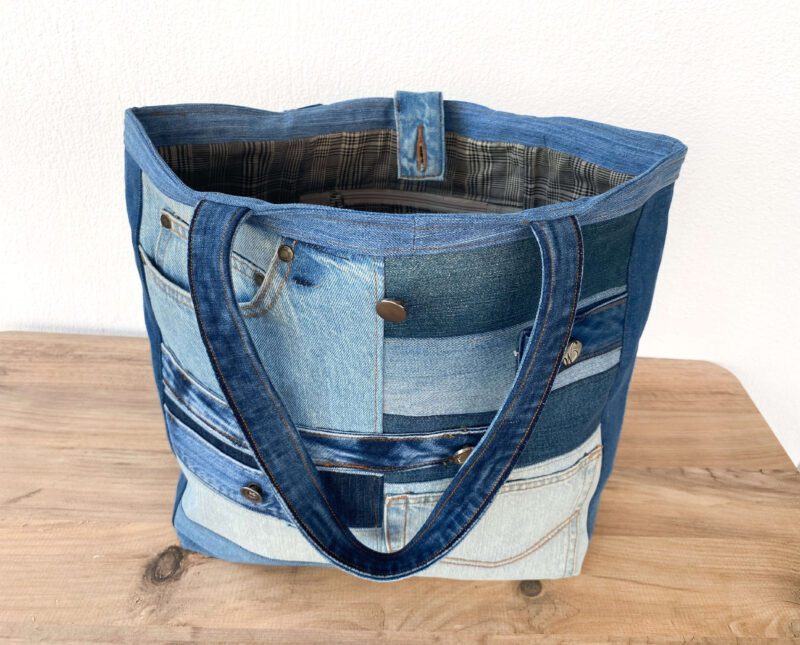 Denim Shoulder Bag – Upcycled Jeans, 9 Pockets - Image 5